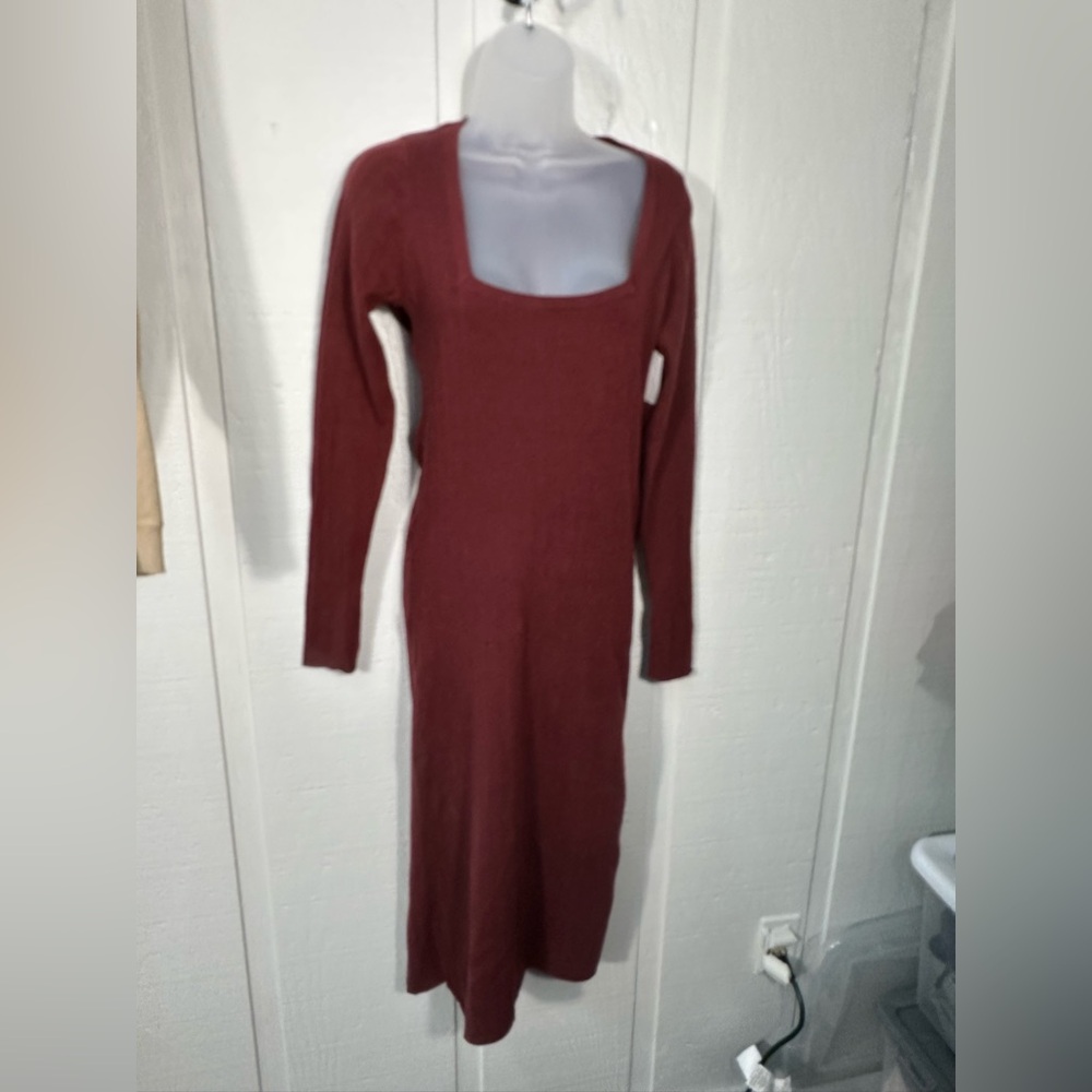 ASOS Knit Maroon Square Neckline Long Sleeve Sweater Dress Size 6 NWOT